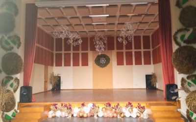 Nautrānu kulturys centra skatuvei uzstādītas priekšgaismas